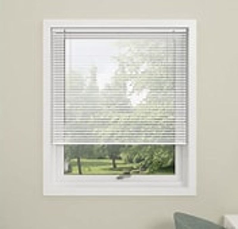 Alu persienne Hvit 40x220 25 mm